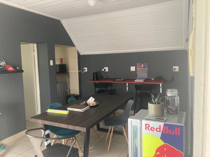 To Let Commercial Property for Rent in Mill Park Eastern Cape